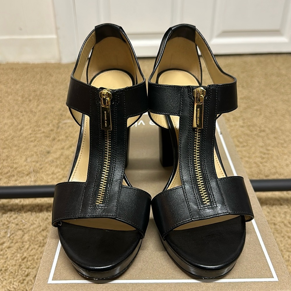 Michael Kors Berkley Mid Sandal